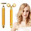 This facial massager comes with a 24k Golden Pulse Beauty Bar and features a 2-in-1 design