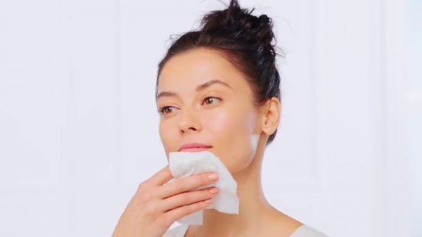  Hydrating Facial Cleansing Wipes, Ophthalmologist Tested