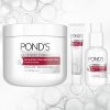 Revitalize Your Skin with Pond's Anti-Aging Skin Care Regimen Pack - Reduce Wrinkles and Signs of Aging with Vitamin B3 and Retinol Complex