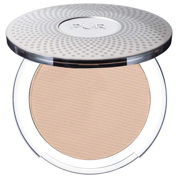 PÜR 4-in-1 Pressed Mineral Makeup with Skincare Ingredients in Light