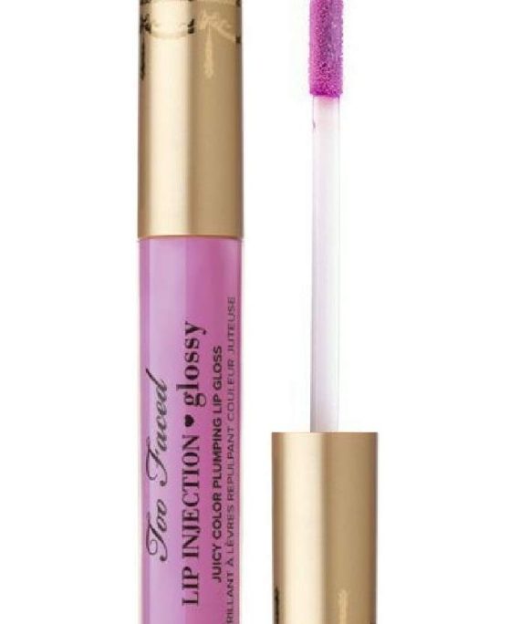 Glossy Juicy Color Plumping Lip Gloss in Like A Boss