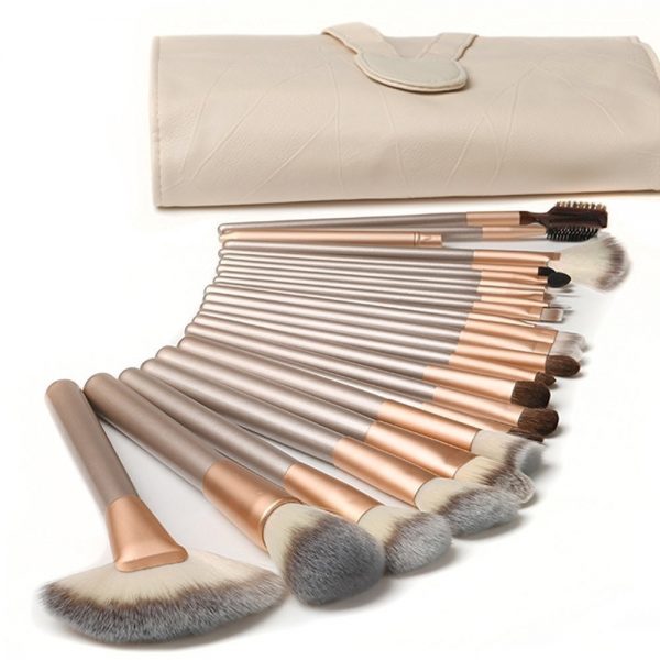 Premium Synthetic Wood Handle Cosmetic Brushes for Eye Face